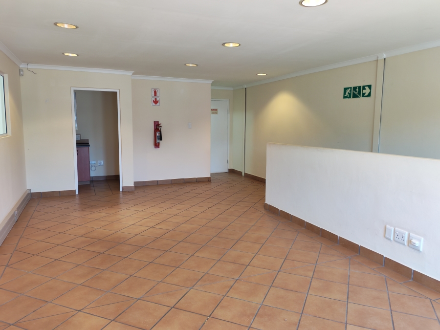 To Let Commercial Property for Rent in Asla Park Western Cape